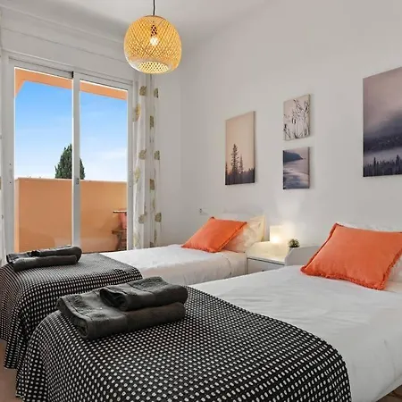 Apartment Casa Bonita De La Cala Five Minute Flat Walk To The Town Centre